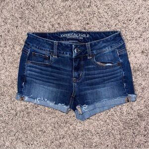 American Eagle Outfitters Blue Denim Shorts Jean Shorts AEO Size 0 Dark Wash